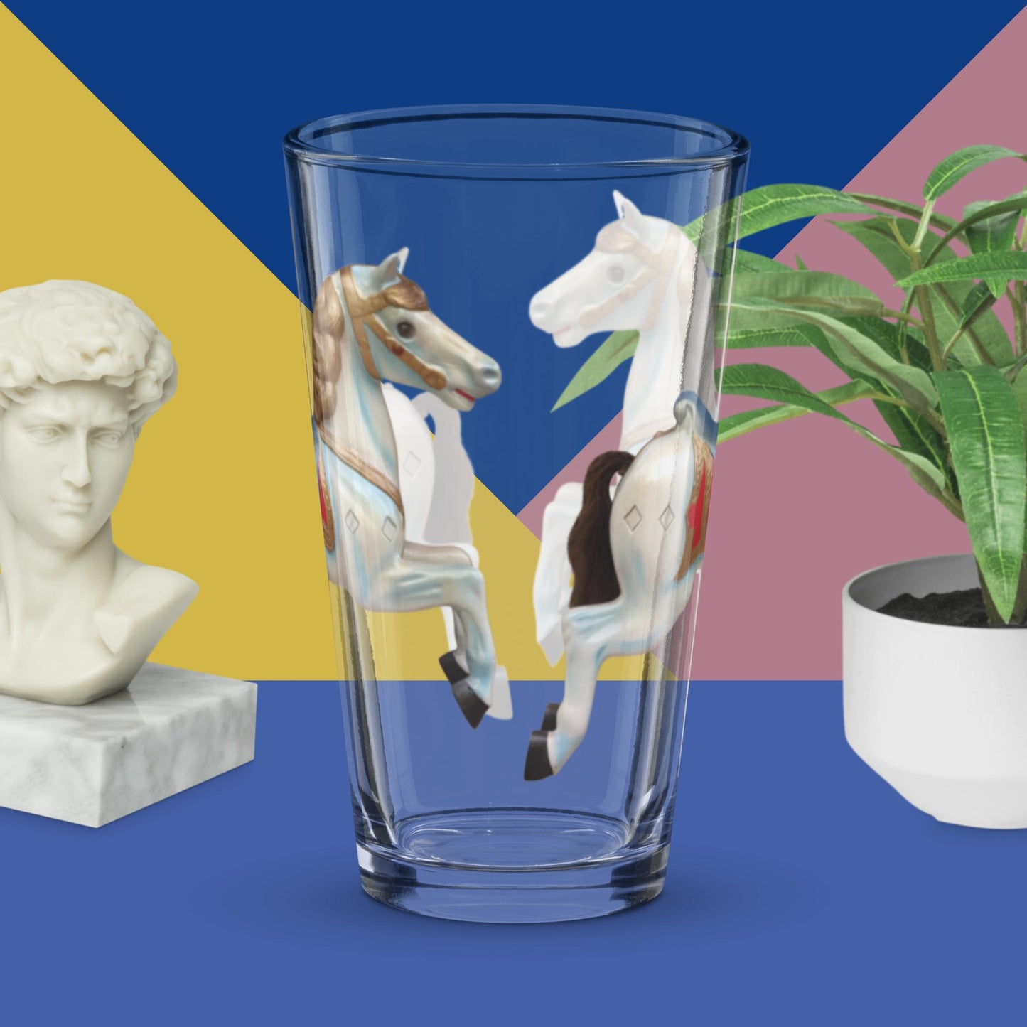 Shaker pint glass